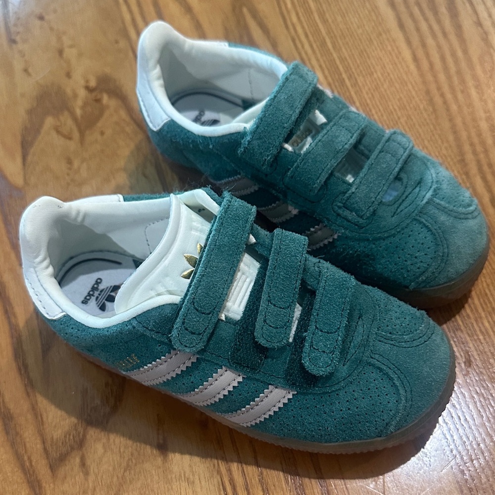 Adidas Kids Green Suede Sneakers